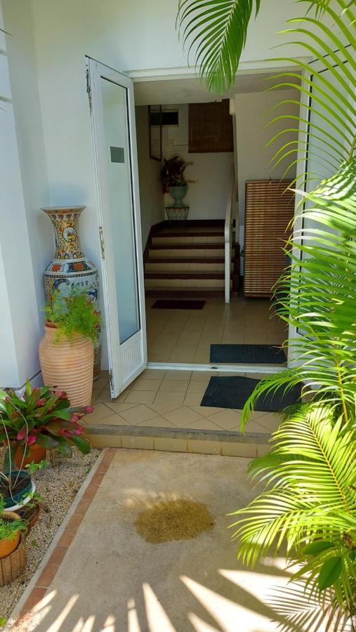 Tropical Palms Apartment Mauritius Pointe aux Canonniers Exterior photo